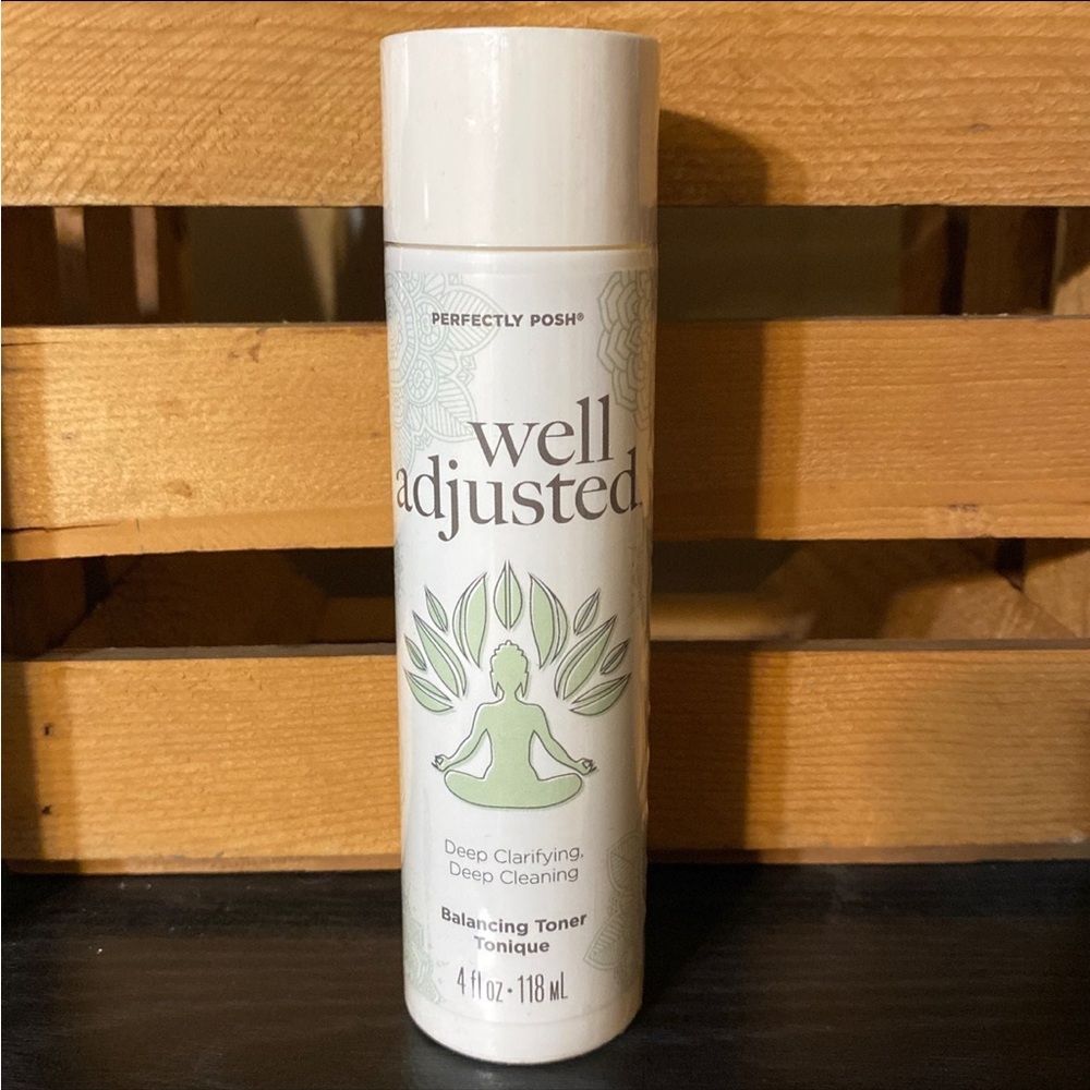 Perfectly Posh Well Adjusted clarifying toner